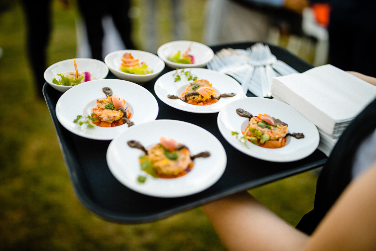 Fingerfood auf einem Tablett